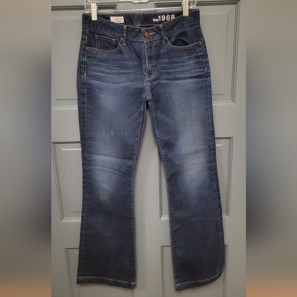 Classic Gap 1969 Women's Dark Wash Stretch Jeans. Size 26 Long
